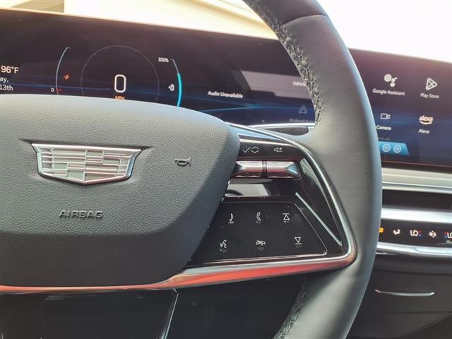 2025 Cadillac LYRIQ Sport