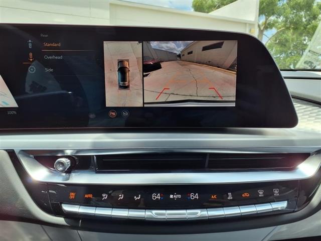 2025 Cadillac LYRIQ Sport