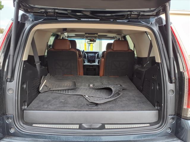 2019 Cadillac Escalade Luxury