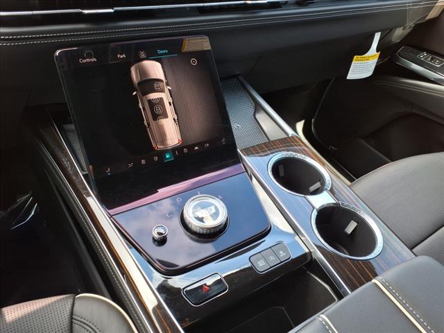 2025 Cadillac Escalade ESV Premium