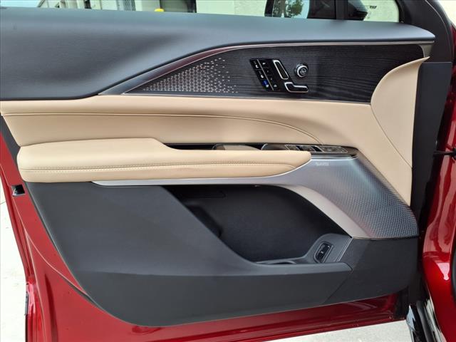 2026 Cadillac LYRIQ-V V V