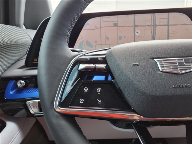 2025 Cadillac OPTIQ 
