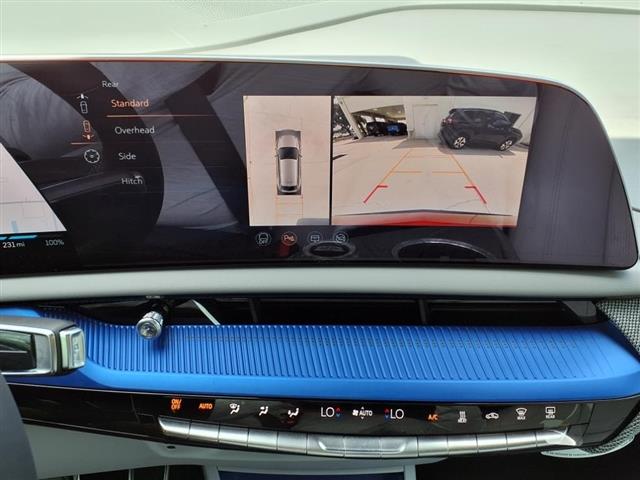 2025 Cadillac OPTIQ 