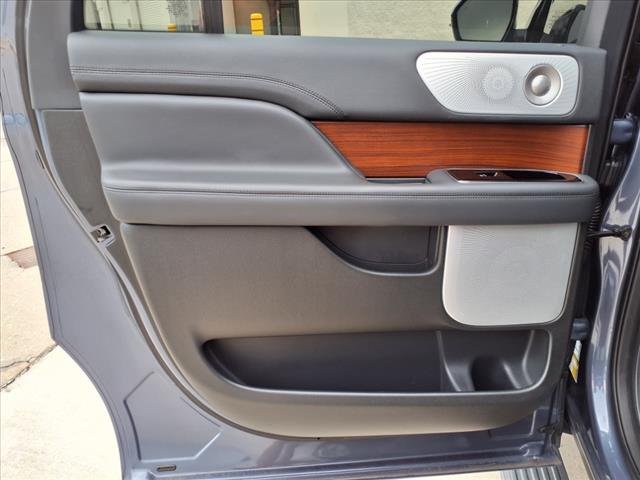 2023 Lincoln Navigator L L Reserve