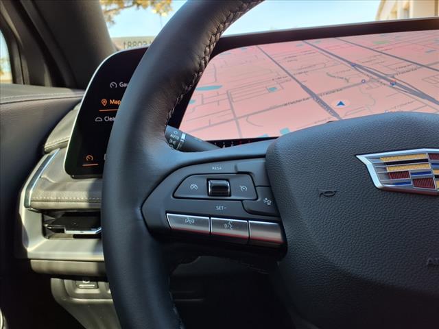 2025 Cadillac XT4 Premium Luxury