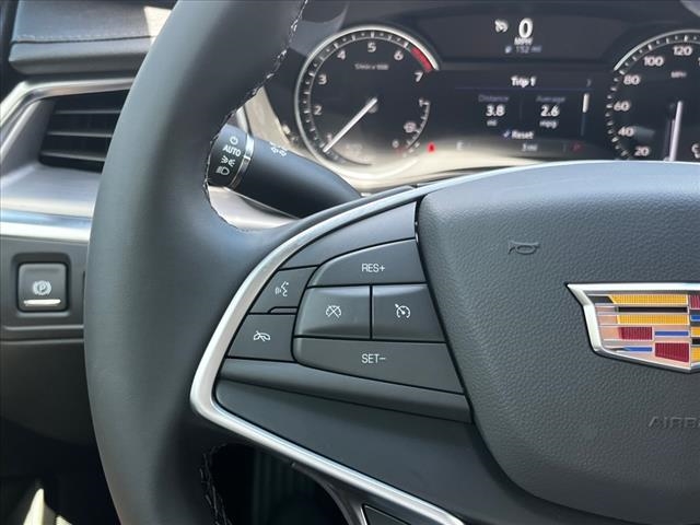 2025 Cadillac XT5 Luxury