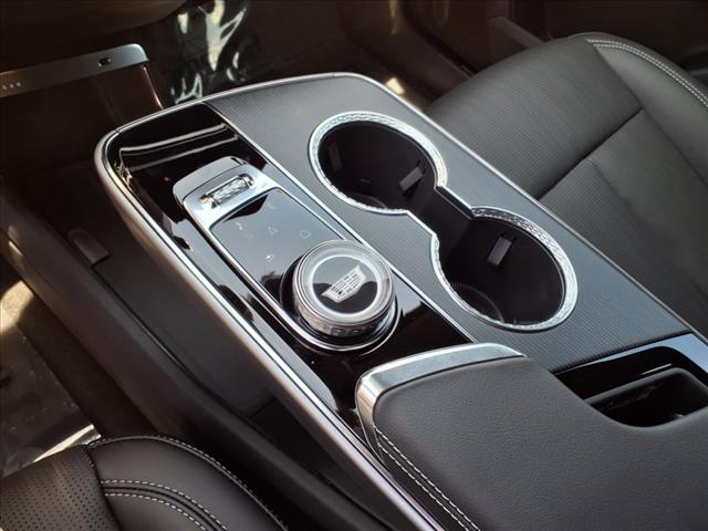 2025 Cadillac LYRIQ Luxury