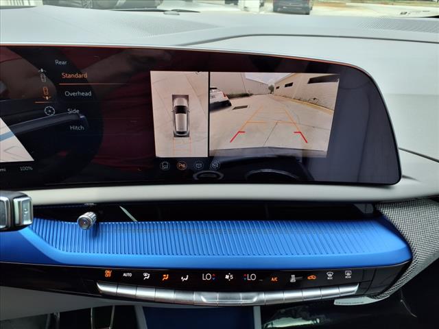 2025 Cadillac OPTIQ 