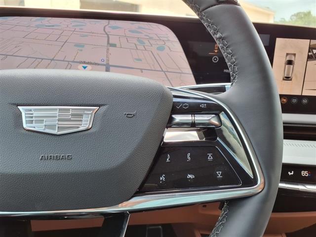 2025 Cadillac OPTIQ 