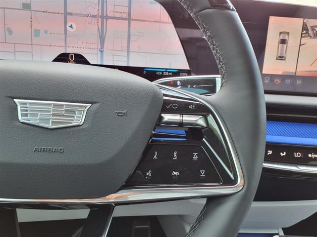 2025 Cadillac OPTIQ 