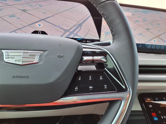 2026 Cadillac VISTIQ 