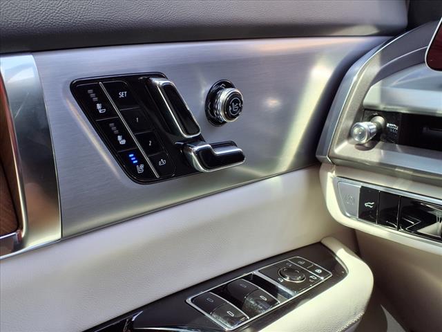2026 Cadillac VISTIQ 