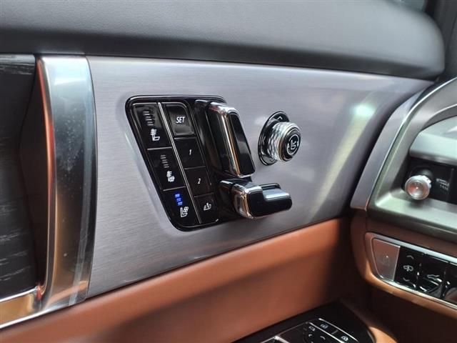 2026 Cadillac VISTIQ 