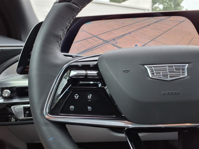 2025 Cadillac LYRIQ Luxury