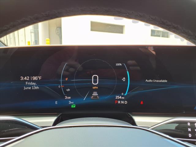 2025 Cadillac LYRIQ Sport