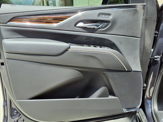 2024 Cadillac Escalade ESV Luxury
