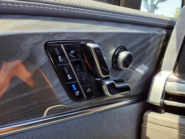 2025 Cadillac Escalade IQ Sport 1