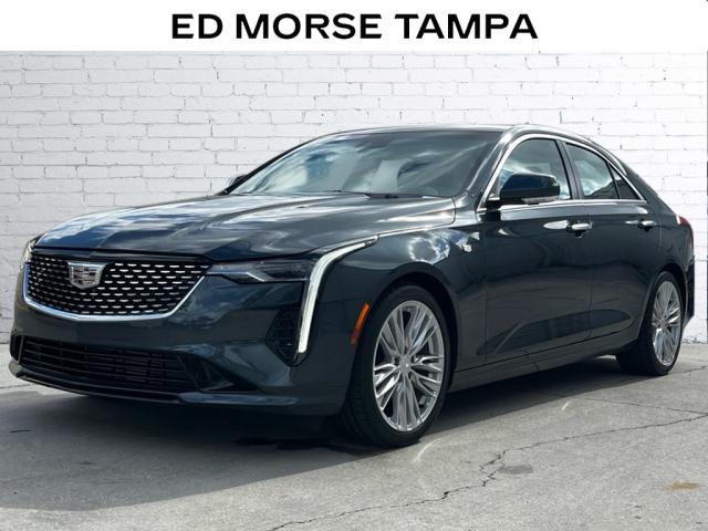 2022 Cadillac CT4