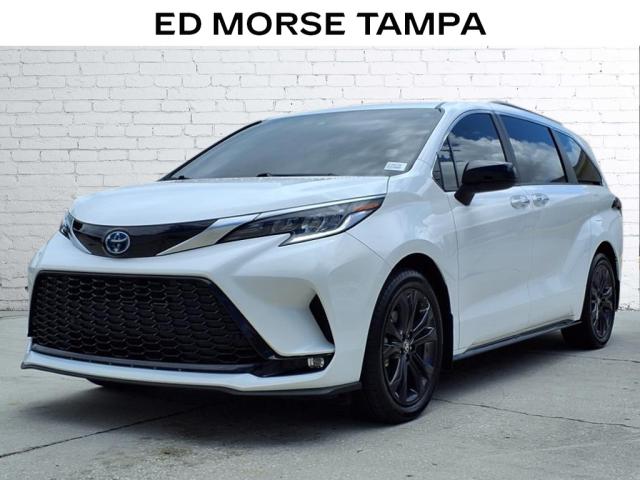 2024 Toyota Sienna XSE 7 Passenger