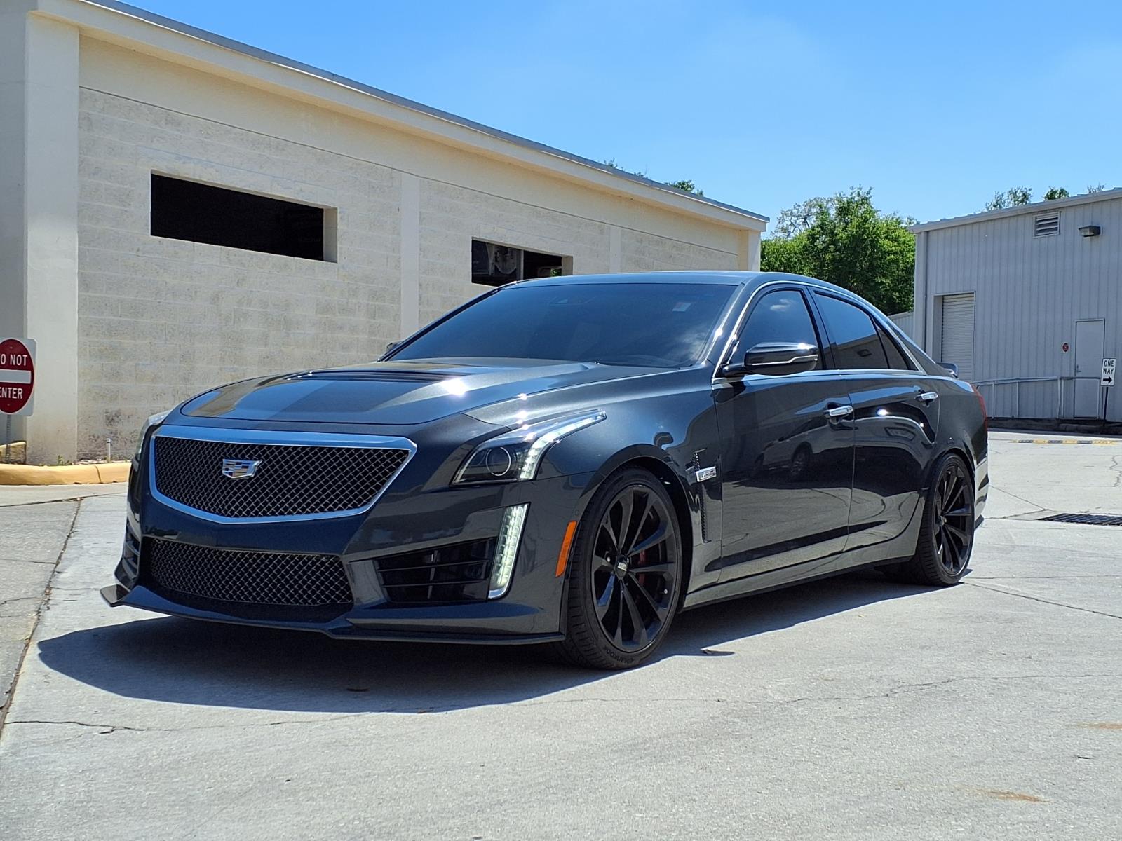 Phantom Gray Metallic 2018 Cadillac CTS-V RWD Sedan Rear-Wheel Drive 8-Speed Automatic