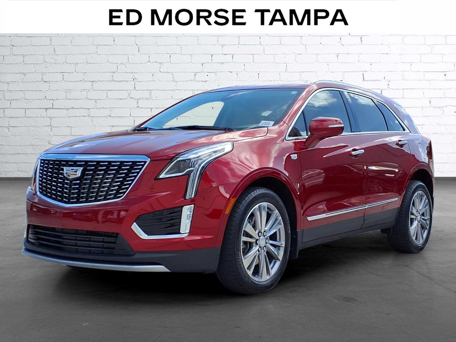 Radiant Red Tintcoat 2024 Cadillac XT5 Premium Luxury FWD SUV / Crossover Front-Wheel Drive 9-Speed Automatic