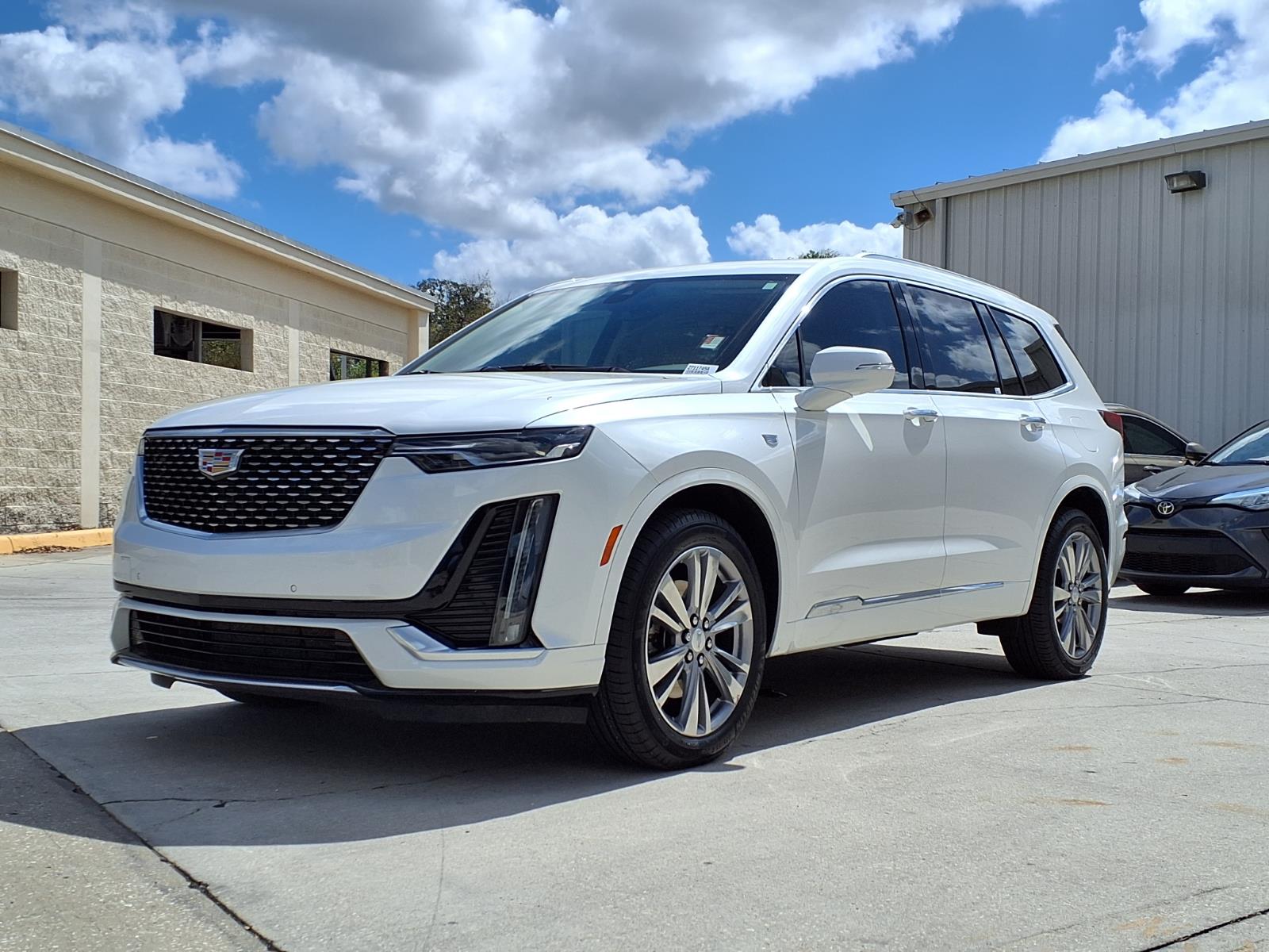 Crystal White Tricoat 2023 Cadillac XT6 Premium Luxury FWD SUV / Crossover Front-Wheel Drive 9-Speed Automatic