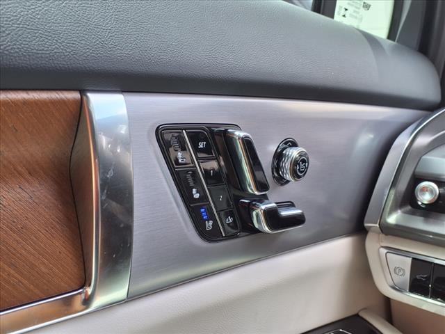 2026 Cadillac VISTIQ 