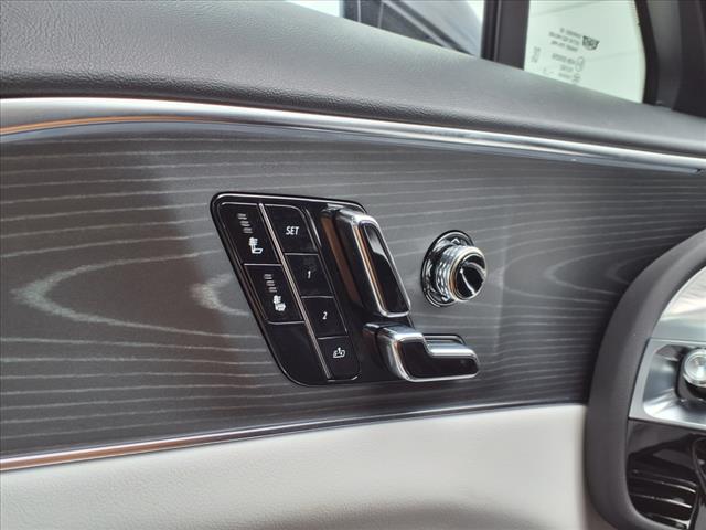 2025 Cadillac LYRIQ Luxury