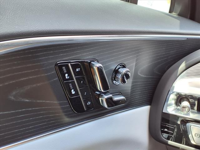 2025 Cadillac LYRIQ Luxury