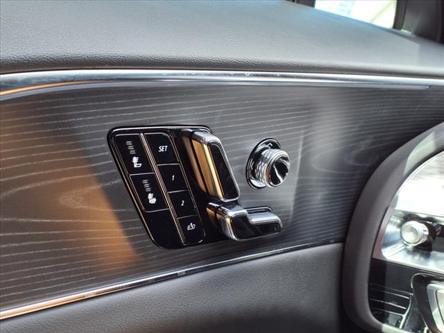 2025 Cadillac LYRIQ Sport