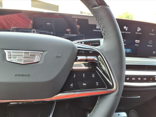2025 Cadillac LYRIQ Sport
