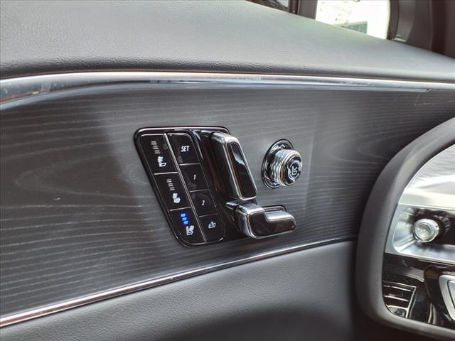 2025 Cadillac LYRIQ Sport