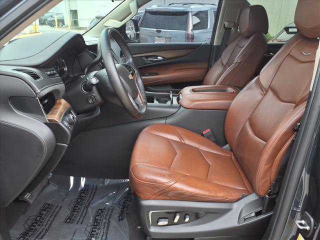 2019 Cadillac Escalade Luxury