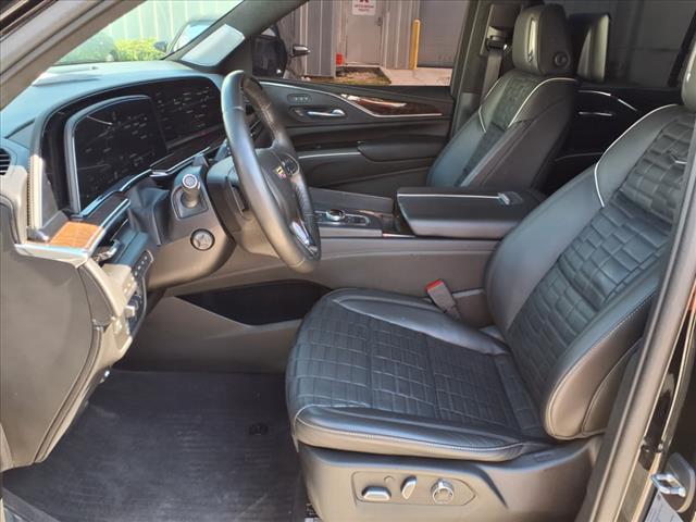 2023 Cadillac Escalade Sport Platinum