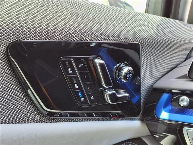 2025 Cadillac OPTIQ 