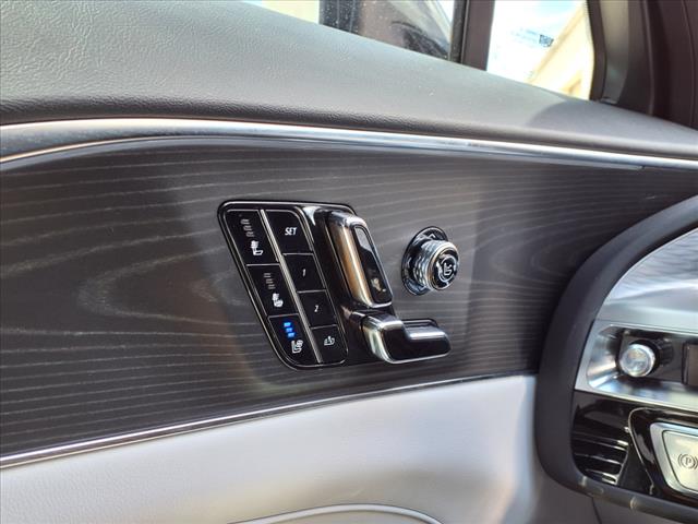 2025 Cadillac LYRIQ Sport