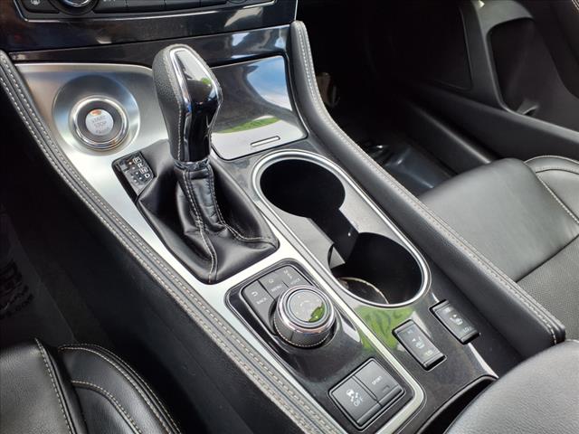 2022 Nissan Maxima SV
