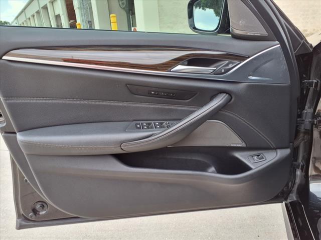 2019 BMW 5 Series 540i