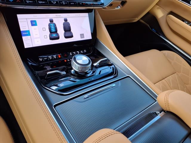 2024 Jeep Grand Wagoneer Series III