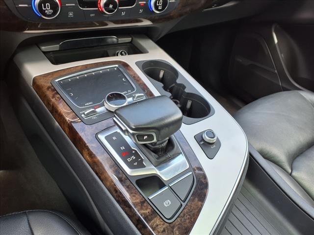 2019 Audi Q7 45 Premium Plus quattro
