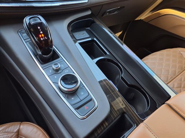 2022 Cadillac Escalade Premium Luxury
