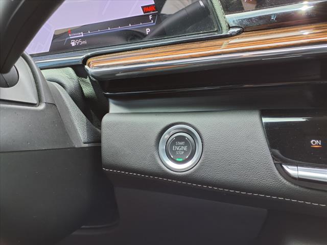 2024 Cadillac Escalade ESV Luxury