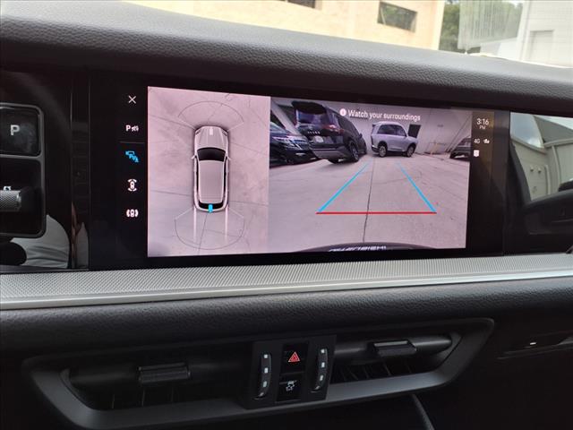 2024 Porsche Cayenne Base