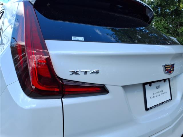 2025 Cadillac XT4 Premium Luxury