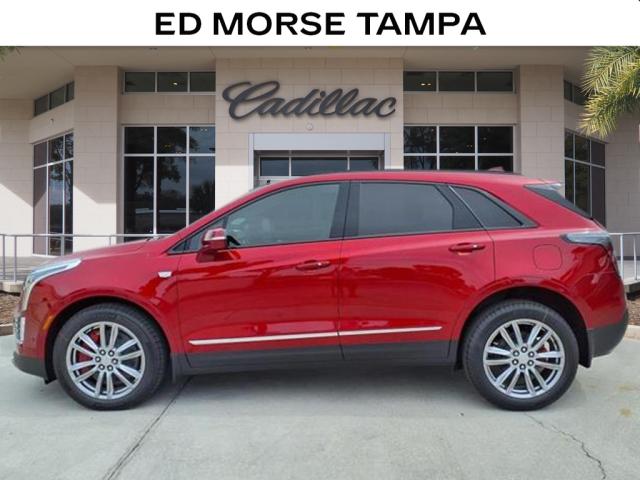 2025 Cadillac XT5 Sport
