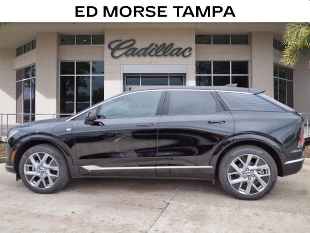 2025 Cadillac OPTIQ 