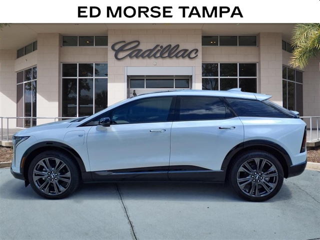 2025 Cadillac OPTIQ 
