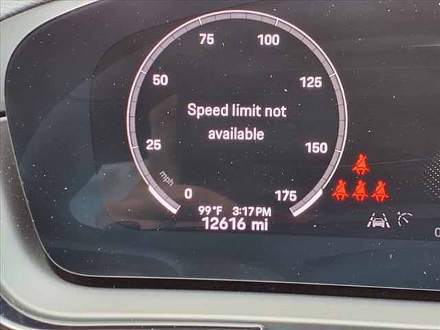 2024 Porsche Cayenne Base