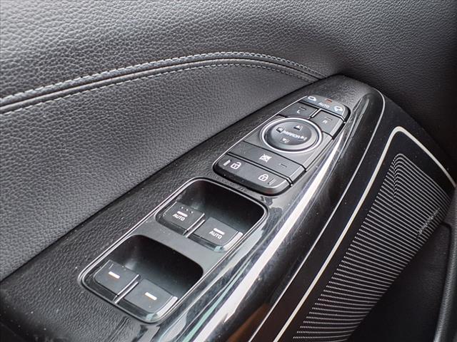 2017 Kia Cadenza Premium