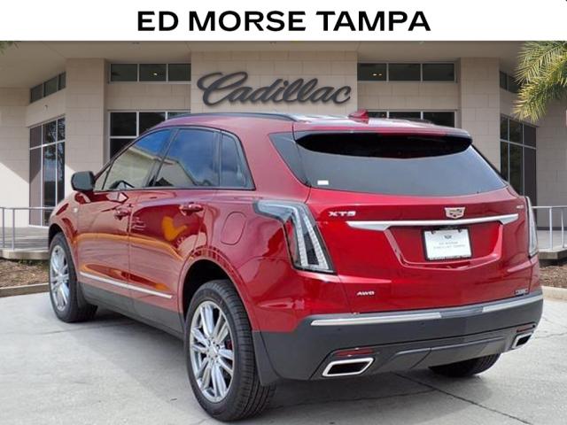 2025 Cadillac XT5 Sport